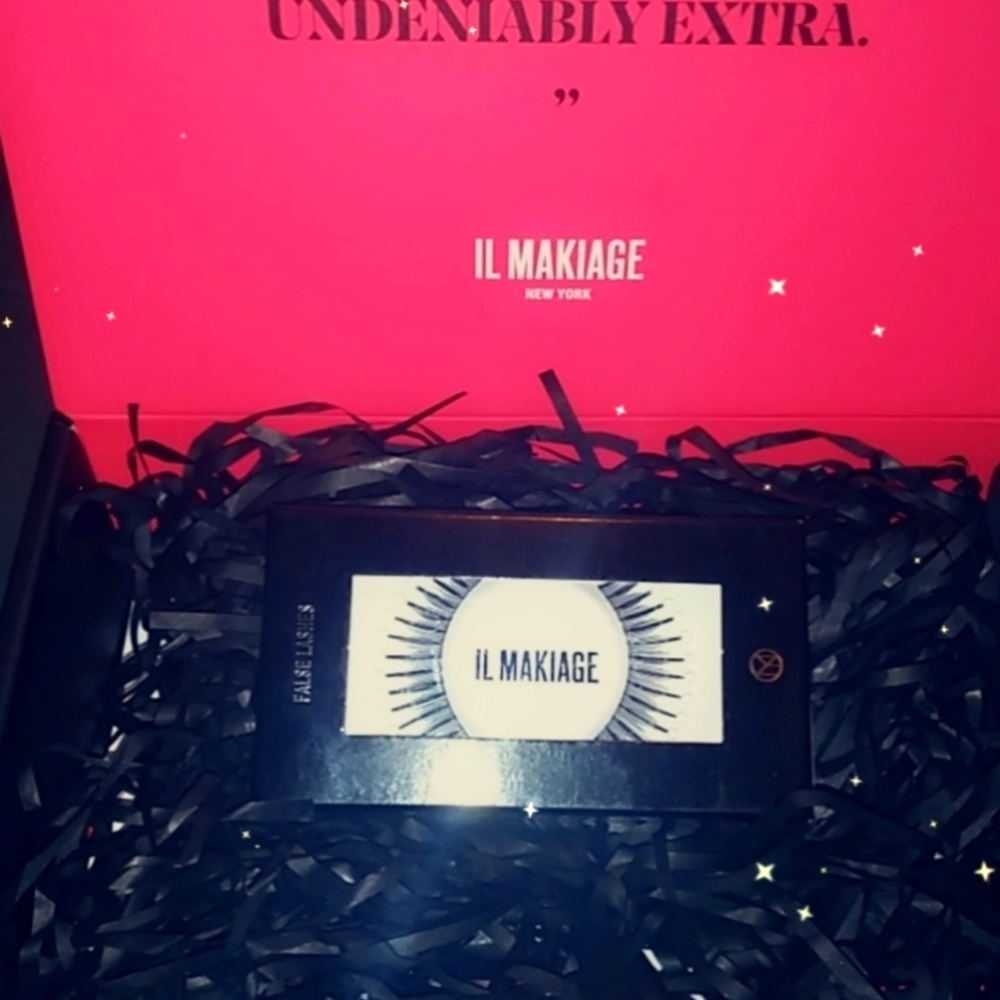 IL Makiage Eyelashes